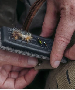 Rod Rivet Sales Shop 9 Fishing Packs & Luggage Umpqua ZS2 Fly Patch And Holder